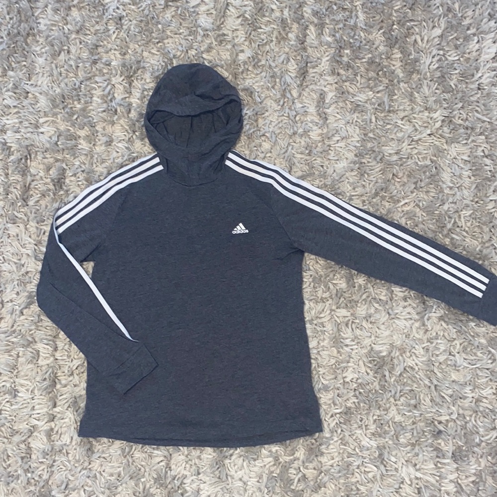 Adidas top